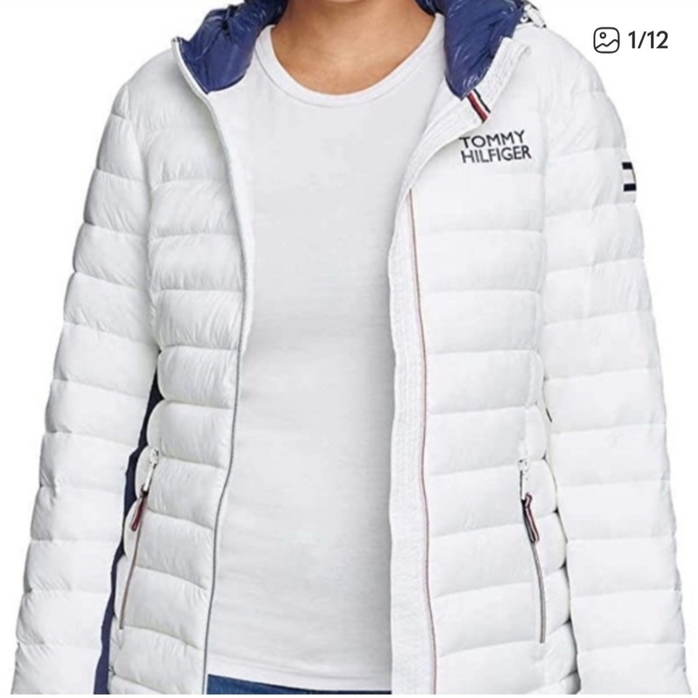 Tommy Hilfiger Women's White and Blue Puffer Jacket
